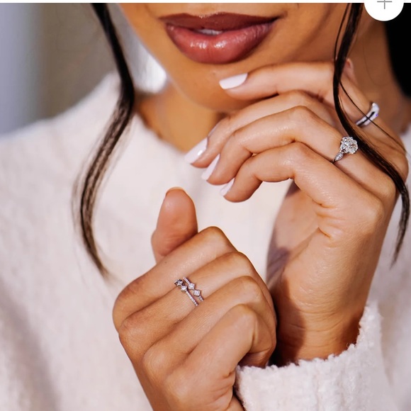 Stacked diamond ring - Picture 3 of 9